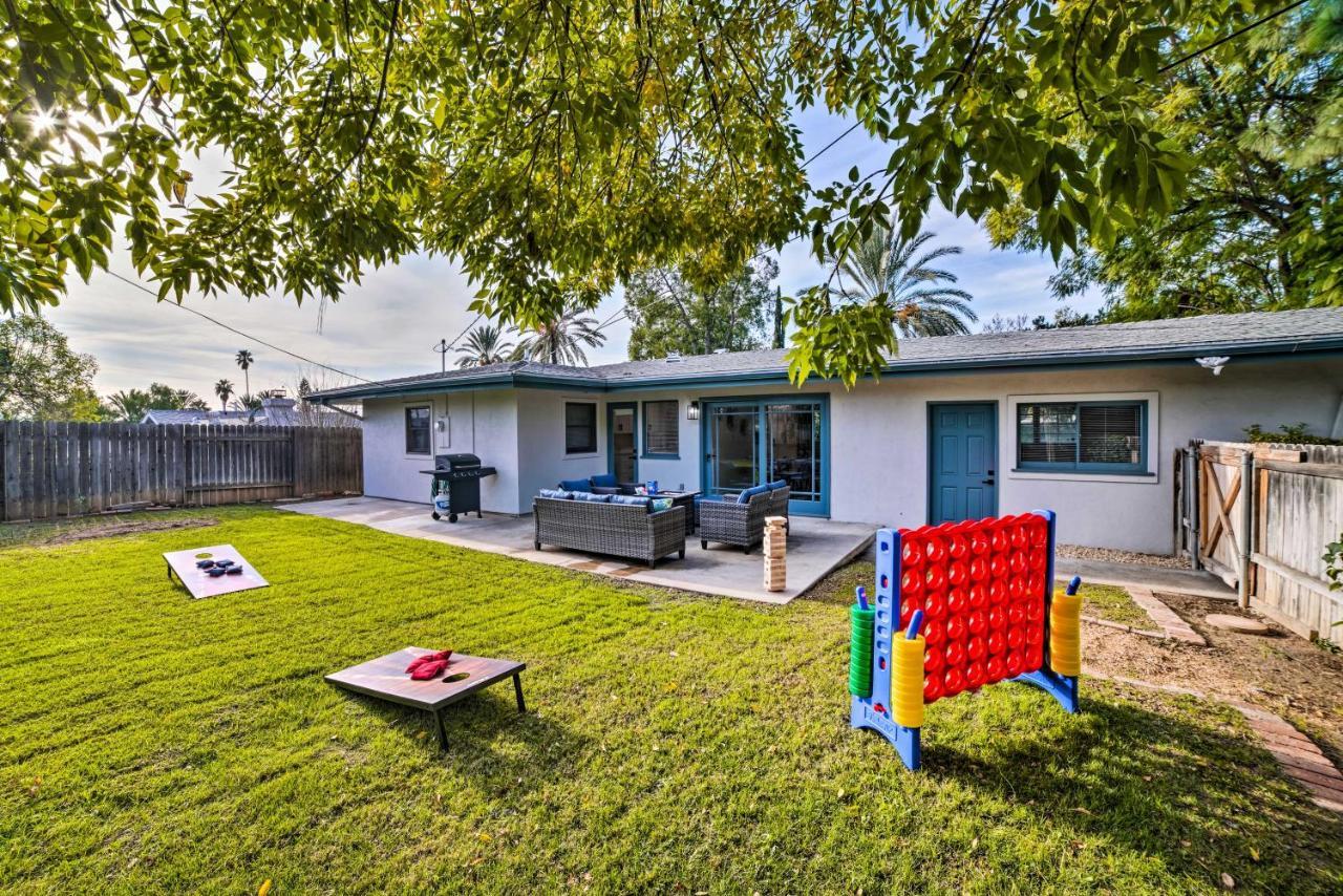 Spacious Riverside Home With Game Room And Yard Eksteriør billede